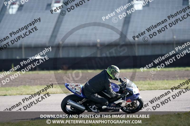 Rockingham no limits trackday;enduro digital images;event digital images;eventdigitalimages;no limits trackdays;peter wileman photography;racing digital images;rockingham raceway northamptonshire;rockingham trackday photographs;trackday digital images;trackday photos